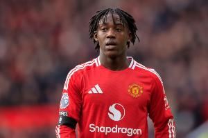 TA：梅努明确向曼联表示，希望在世界杯前被外租以获得出场时间