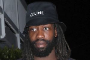 家暴不能忍！播客老板：已暂停与贝弗利合作若情况属实我将放弃他